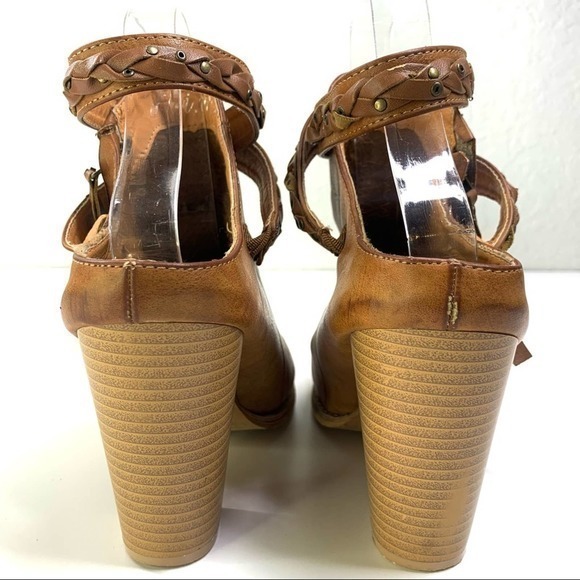 MI.IM Swanky Tan Braided Heeled Mule Backless Bootie - Picture 7 of 12